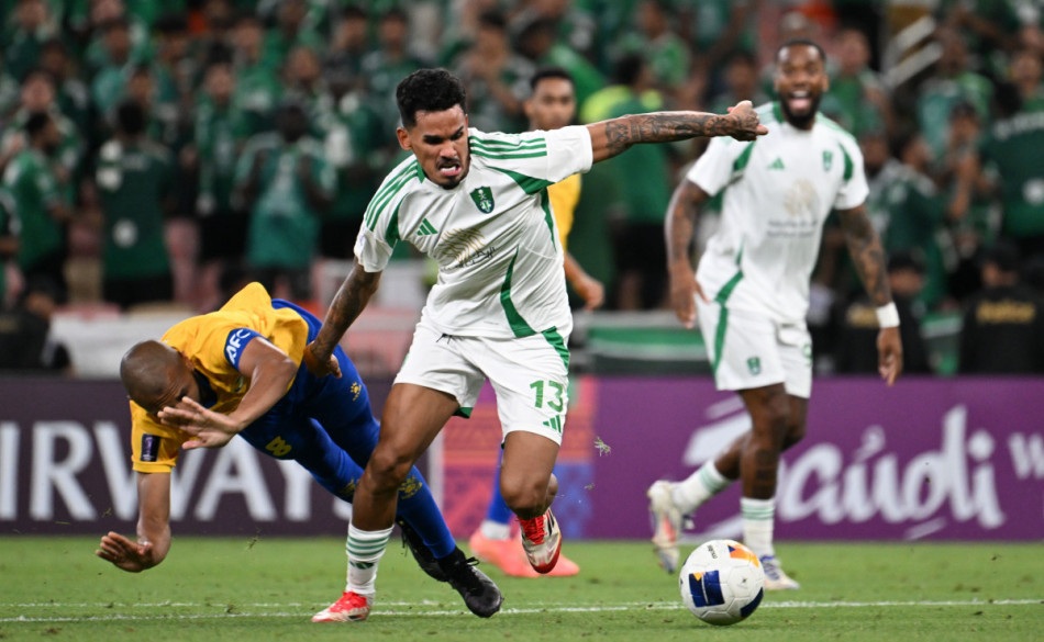 الأهلي يترقب مصير جالينو وهوساوي قبل الكلاسيكو أمام الهلال